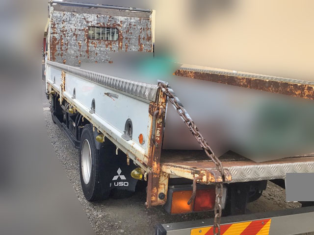 三菱ふそうキャンター平ボディ小型（2t・3t）[写真02]