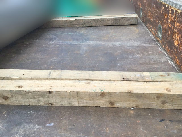 三菱ふそうキャンター平ボディ小型（2t・3t）[写真07]