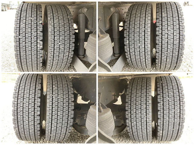 UDトラックスクオンパネルウイング大型（10t）[写真23]