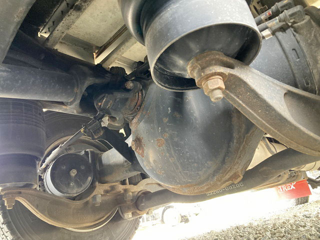 UDトラックスクオンパネルウイング大型（10t）[写真25]