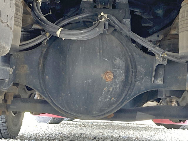 UDトラックスクオンパネルウイング大型（10t）[写真26]