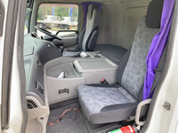 UDトラックスクオンパネルウイング大型（10t）[写真32]