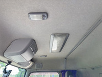 UDトラックスクオンパネルウイング大型（10t）[写真33]