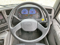 UDトラックスクオンパネルウイング大型（10t）[写真36]