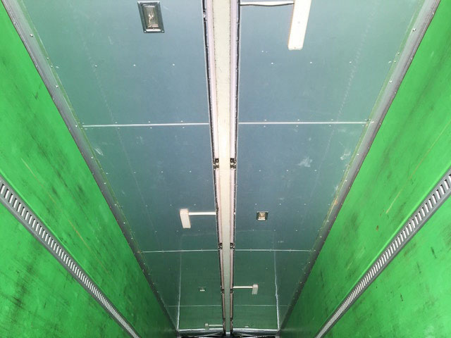 日野プロフィアアルミウイング大型（10t）[写真12]