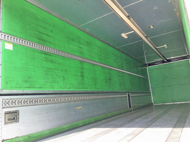 日野プロフィアアルミウイング大型（10t）[写真13]