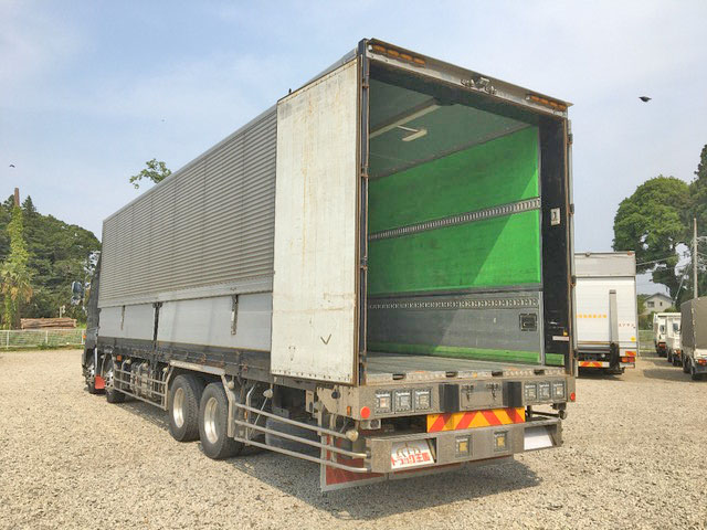 日野プロフィアアルミウイング大型（10t）[写真04]