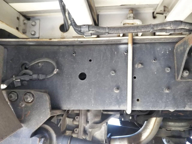 UDトラックスクオンパネルウイング大型（10t）[写真12]