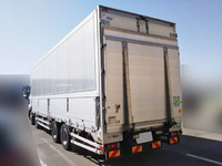 UDトラックスクオンパネルウイング大型（10t）[写真02]