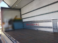 UDトラックスクオンパネルウイング大型（10t）[写真08]