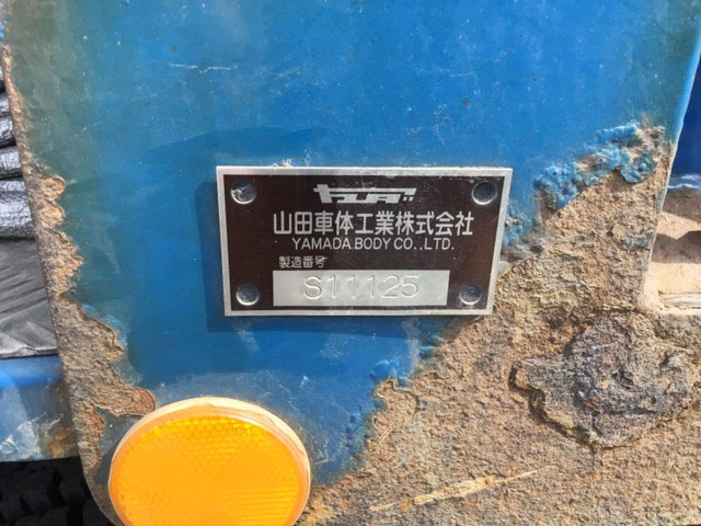 日野プロフィアセルフクレーン4段大型（10t）[写真13]