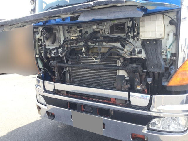 日野プロフィアセルフクレーン4段大型（10t）[写真04]