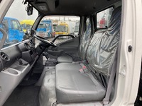 日野デュトロパッカー車（塵芥車）小型（2t・3t）[写真12]