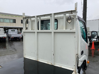 トヨタダイナ平ボディ小型（2t・3t）[写真18]