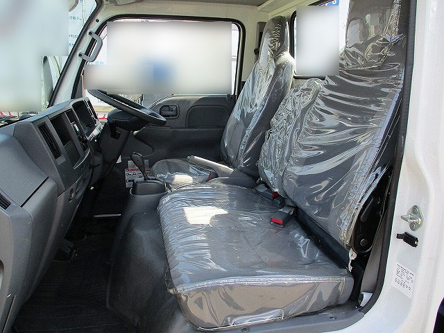 いすゞエルフクレーン3段小型（2t・3t）[写真09]