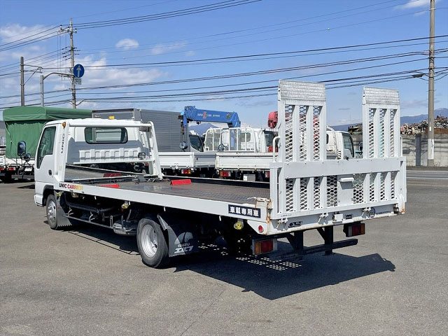 いすゞエルフセーフティローダー小型（2t・3t）[写真02]