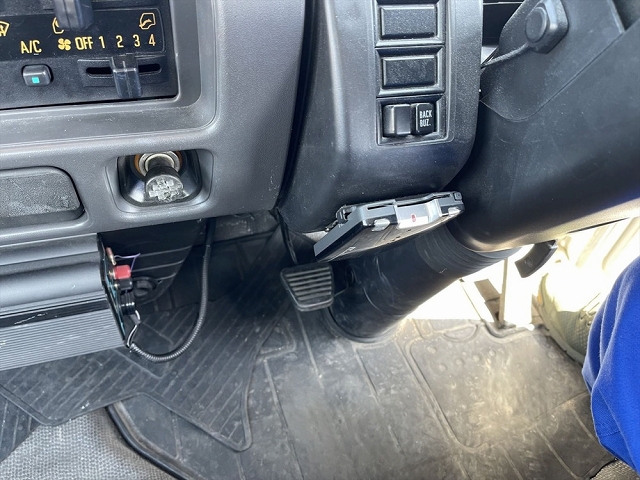 いすゞエルフセーフティローダー小型（2t・3t）[写真21]