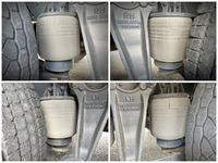 UDトラックスクオン冷蔵冷凍ウイング大型（10t）[写真21]