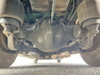 UDトラックスクオン冷蔵冷凍ウイング大型（10t）[写真25]