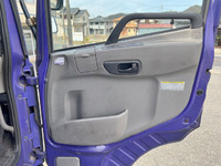 UDトラックスクオン冷蔵冷凍ウイング大型（10t）[写真29]