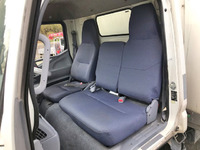 三菱ふそうキャンター冷凍車（冷蔵車）小型（2t・3t）[写真33]