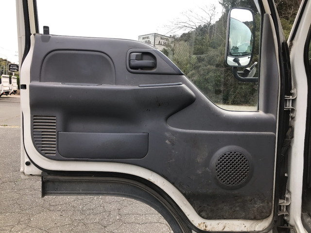 いすゞエルフダブルキャブ（Wキャブ）小型（2t・3t）[写真21]