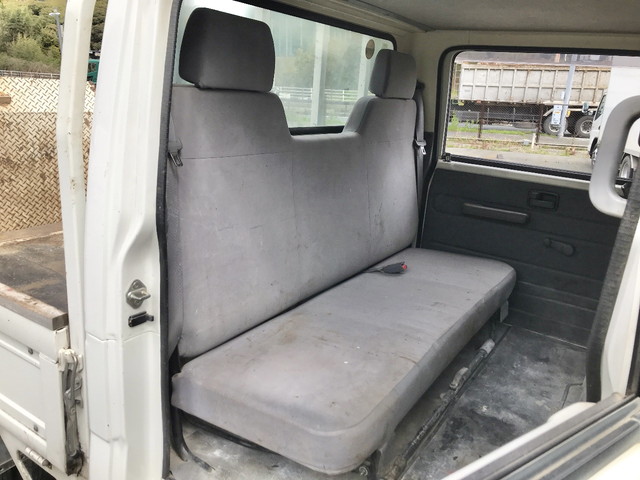 いすゞエルフダブルキャブ（Wキャブ）小型（2t・3t）[写真26]