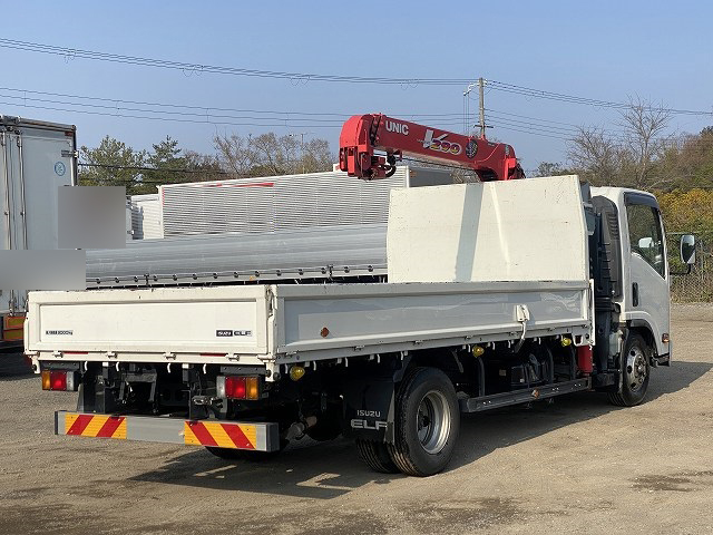 いすゞエルフクレーン3段小型（2t・3t）[写真02]