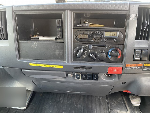 いすゞエルフクレーン3段小型（2t・3t）[写真21]