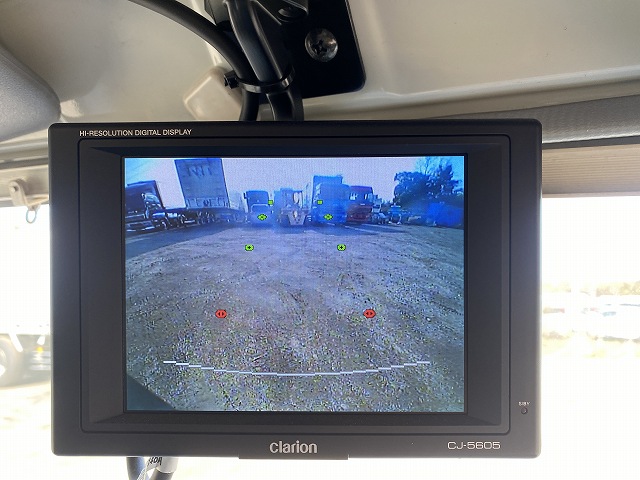 いすゞエルフクレーン3段小型（2t・3t）[写真26]