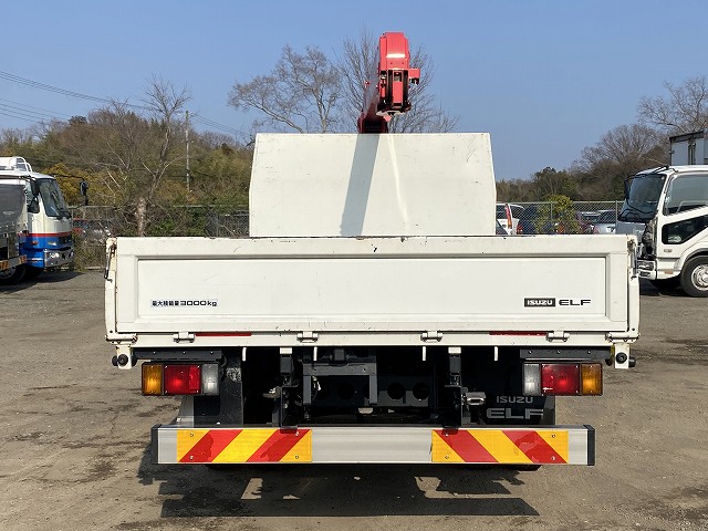 いすゞエルフクレーン3段小型（2t・3t）[写真07]