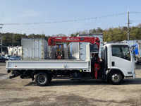 いすゞエルフクレーン3段小型（2t・3t）[写真08]