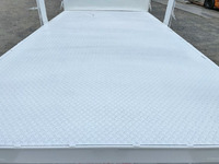 いすゞエルフ平ボディ小型（2t・3t）[写真11]