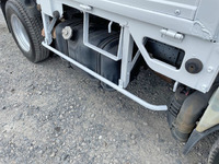 いすゞエルフ平ボディ小型（2t・3t）[写真16]