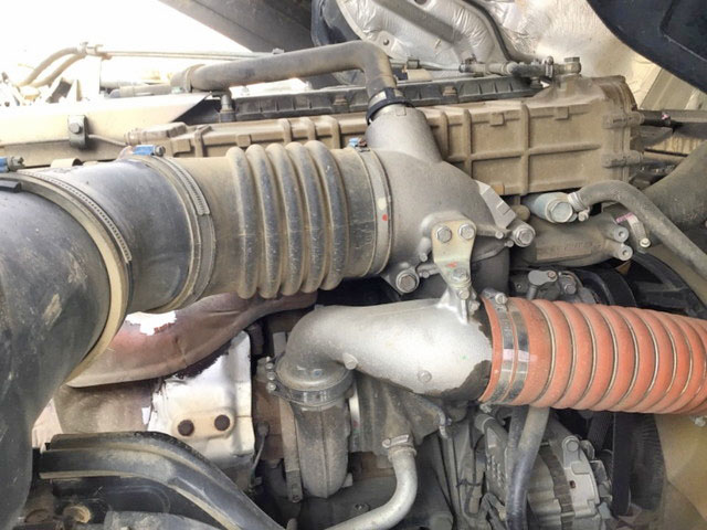 三菱ふそうスーパーグレートダンプ大型（10t）[写真21]