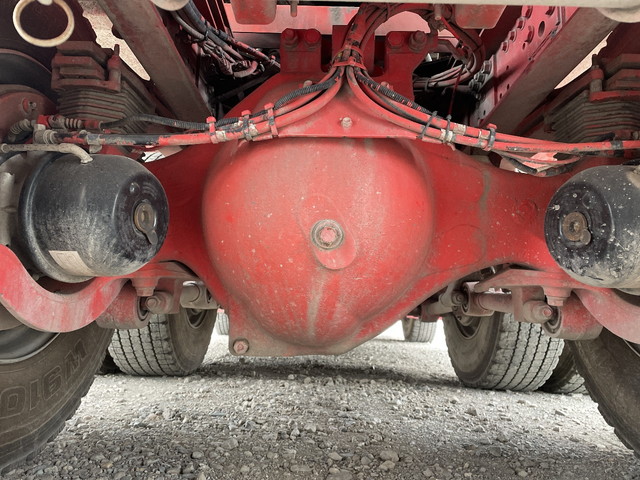 日野プロフィアトレーラーヘッド（トラクターヘッド）大型（10t）[写真29]