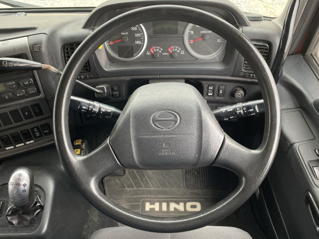日野プロフィアトレーラーヘッド（トラクターヘッド）大型（10t）[写真34]