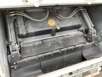 日野デュトロパッカー車（塵芥車）小型（2t・3t）[写真17]