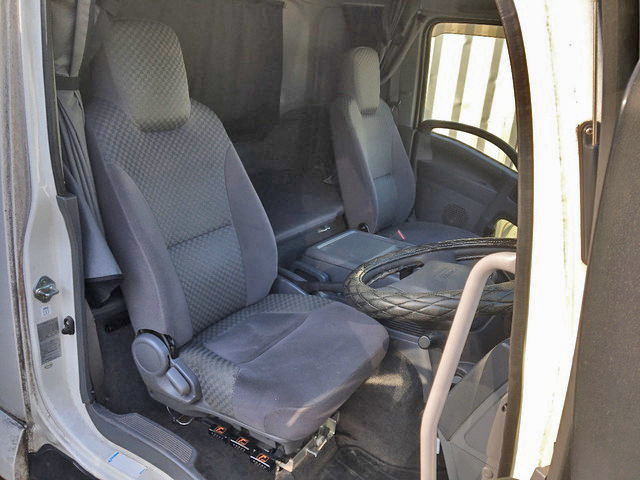 いすゞフォワードクレーン5段中型（4t）[写真26]