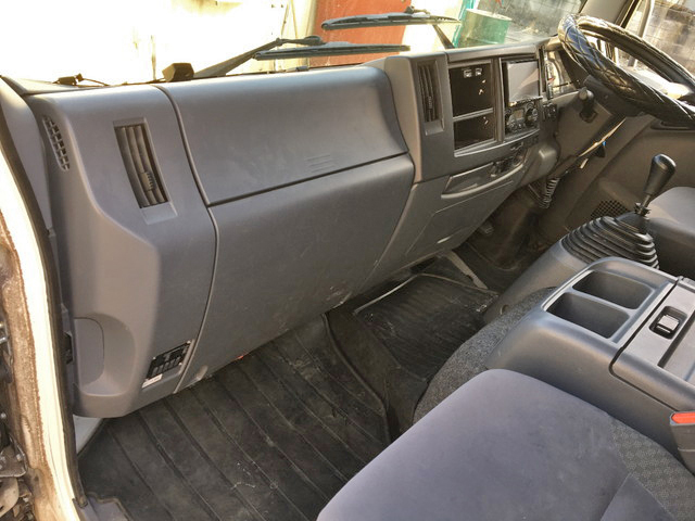 いすゞフォワードクレーン5段中型（4t）[写真27]