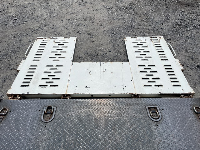 日野デュトロセーフティローダー小型（2t・3t）[写真13]