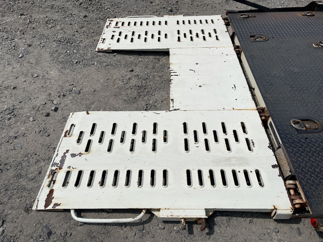 日野デュトロセーフティローダー小型（2t・3t）[写真14]