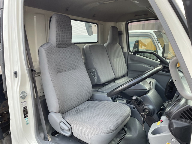 日野デュトロセーフティローダー小型（2t・3t）[写真27]