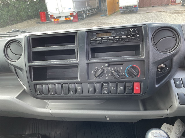 日野デュトロセーフティローダー小型（2t・3t）[写真34]