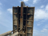 いすゞギガコンテナ専用車大型（10t）[写真10]