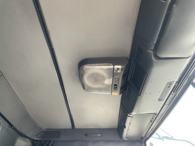 いすゞギガコンテナ専用車大型（10t）[写真29]