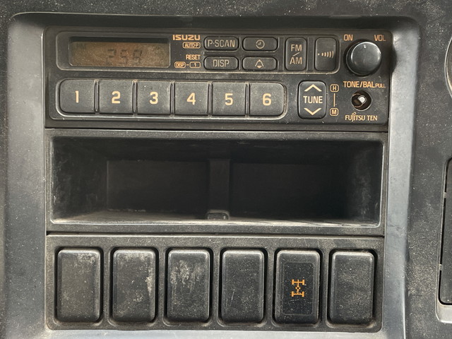 いすゞギガコンテナ専用車大型（10t）[写真33]