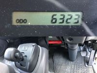 いすゞエルフ冷凍車（冷蔵車）小型（2t・3t）[写真32]