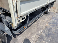 三菱ふそうキャンター平ボディ小型（2t・3t）[写真14]