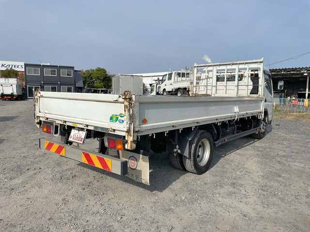 三菱ふそうキャンター平ボディ小型（2t・3t）[写真02]